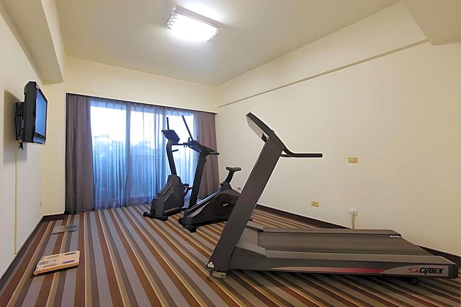 Metro Hotel