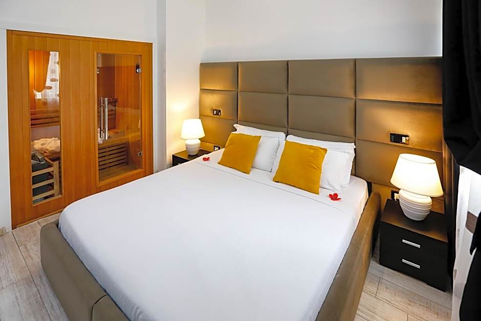 Escape Luxury Suite - CA Domus Collection