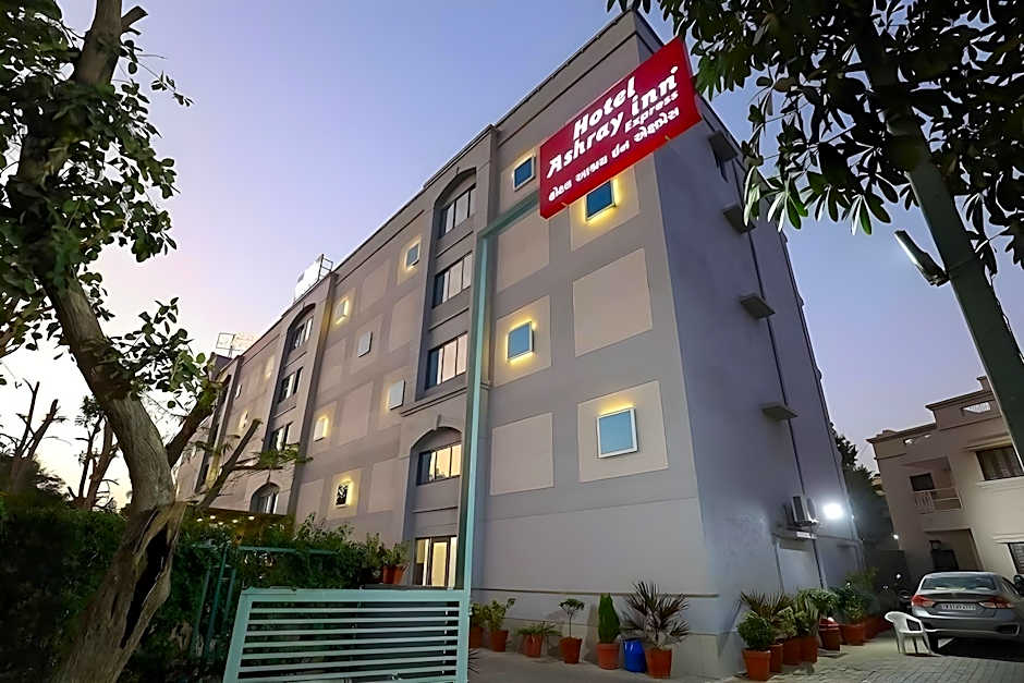 Hotel Ashray Inn Express