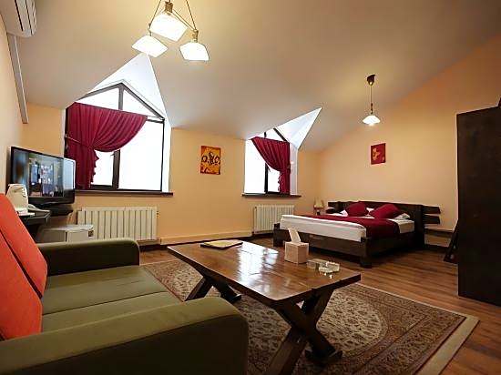 Saraishyq Hotel