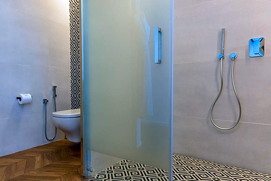 DIAGONAL HOTEL