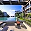 Balcony Seaside Sriracha Hotel & Serviced Apartments