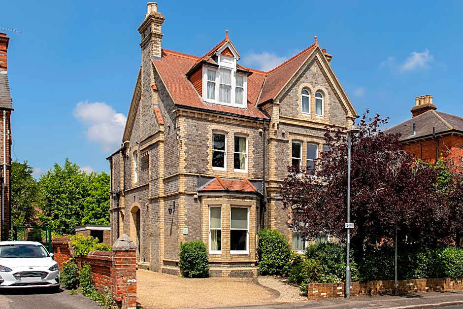 SACO Reading – Castle Crescent