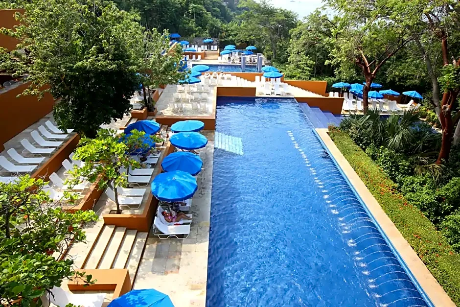 Las Brisas Ixtapa