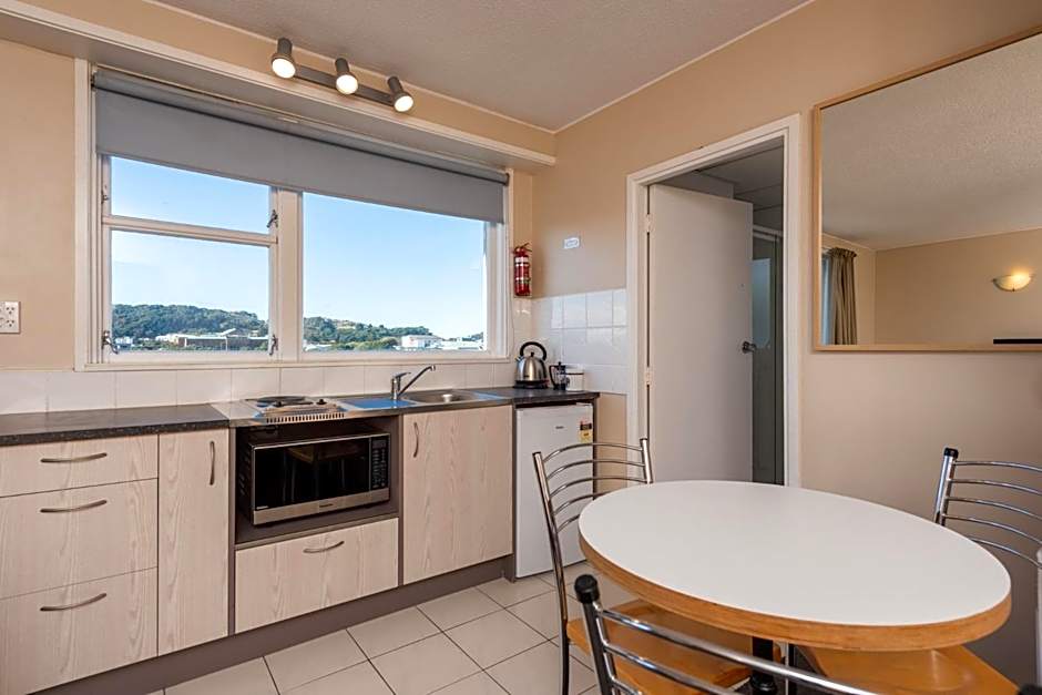 Capital View Motor Inn - Free Parking