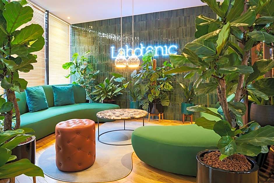 Mercure Paris Montparnasse Pasteur