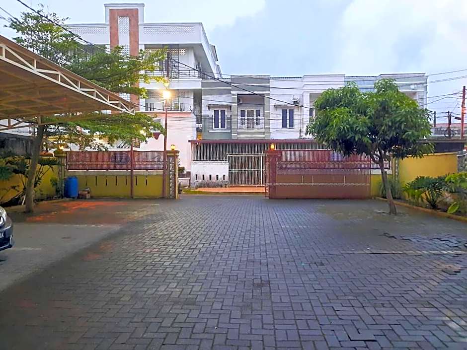 RedDoorz near RS Setiabudi Medan