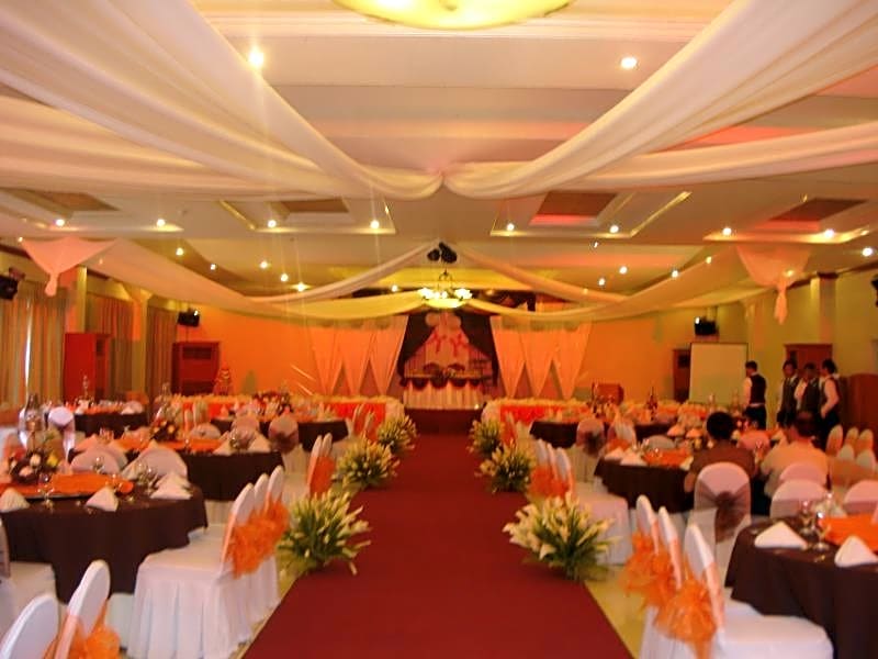 Alicia Hotel & Restaurant