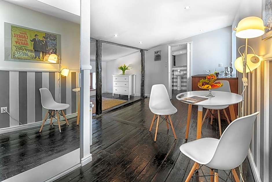 Stare Kino Cinema Residence