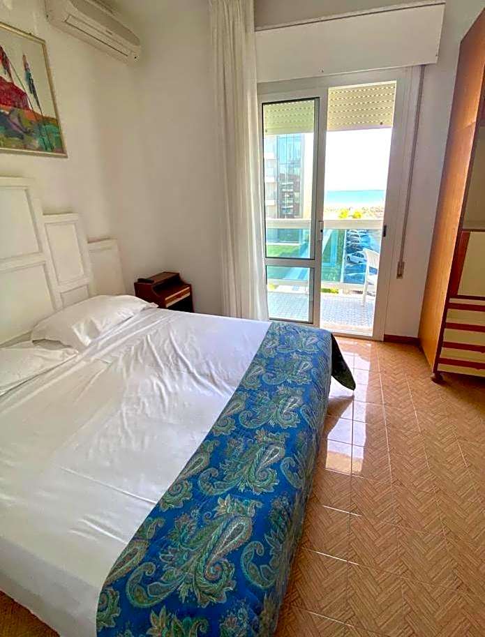 Hotel Laguna