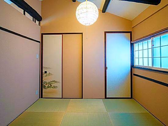 Rental of Machiya Take a Shigaraki Ware Openair