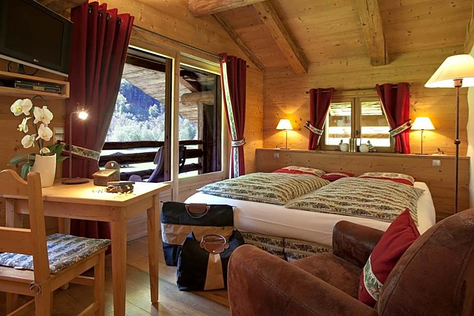 Chalet-Hotel Les Fermes de Pierre & Anna