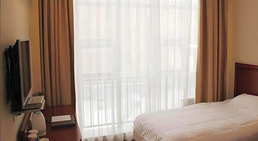 Greentree Inn Anhui Fuyang Funan East Huaihe Road Express Hotel