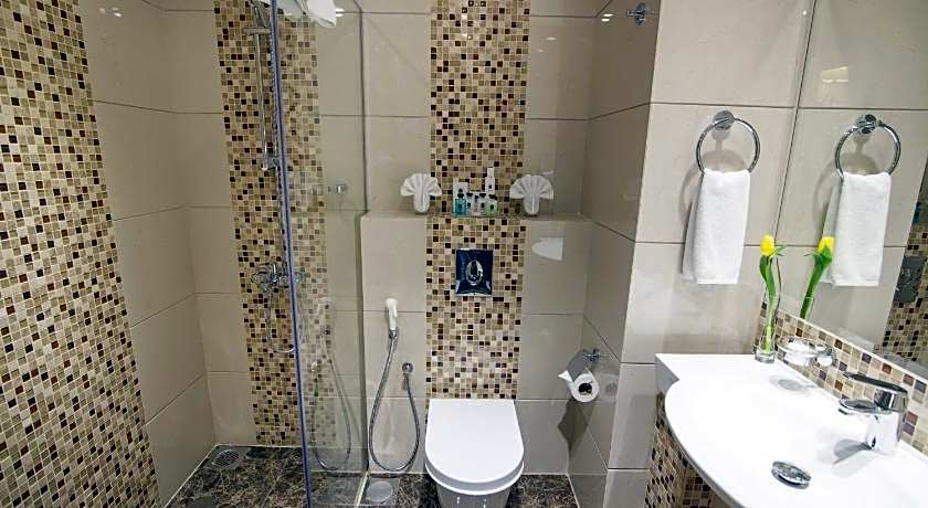 Premier Hotel
