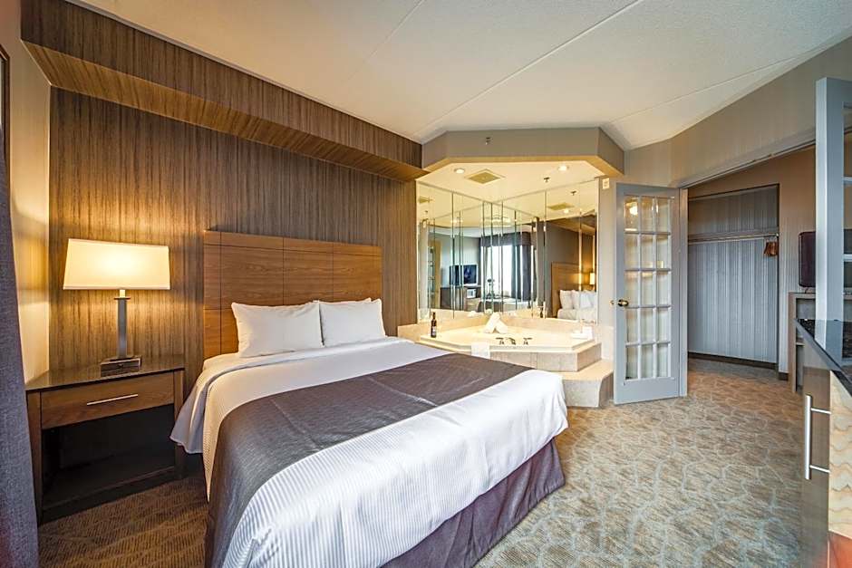 Monte Carlo Inns Airport Suites