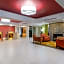 La Quinta Inn & Suites/New River Gorge National Park