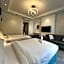 Onyx Pyramids Boutique Hotel