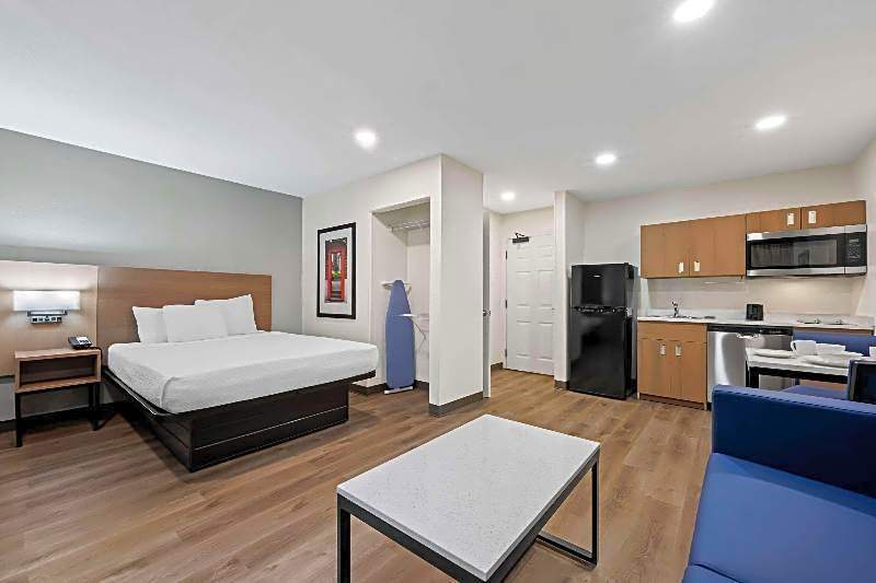 MainStay Suites Raleigh North