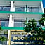 MOON HOTEL