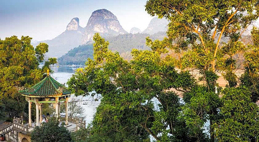 Yangshuo River View Hotel