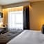 Golden Lakes Hotel