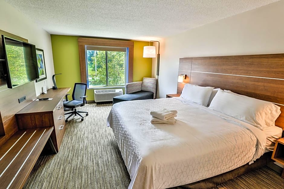 Holiday Inn Express Hotel & Suites Dickson By IHG
