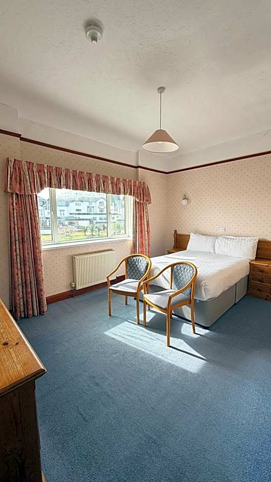 Channel View Hotel