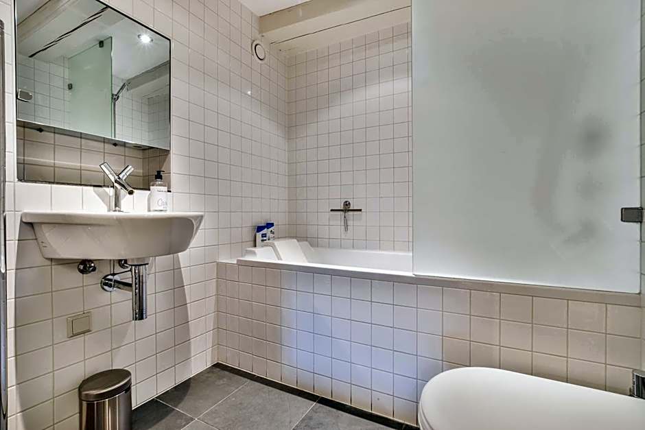 Amsterdam Canal Guest Apartment