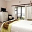 Riviera Hotel & Chalets