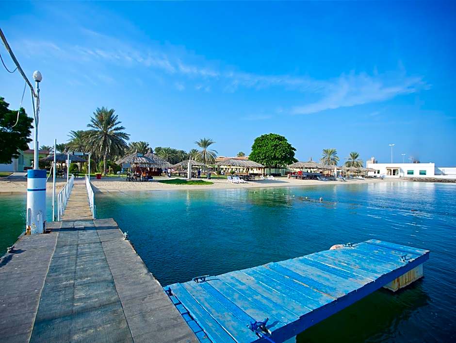 Flamingo Beach Hotel