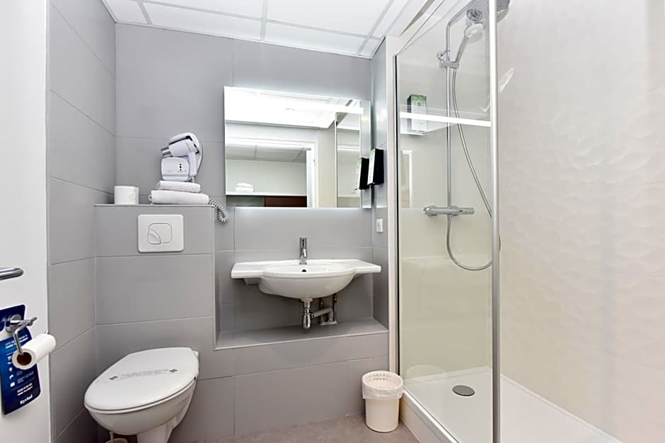 Kyriad La Rochelle City Center