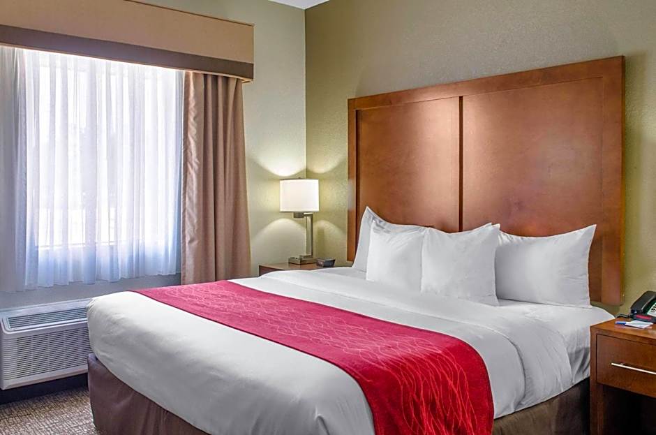 Comfort Inn & Suites Covington - Mandeville