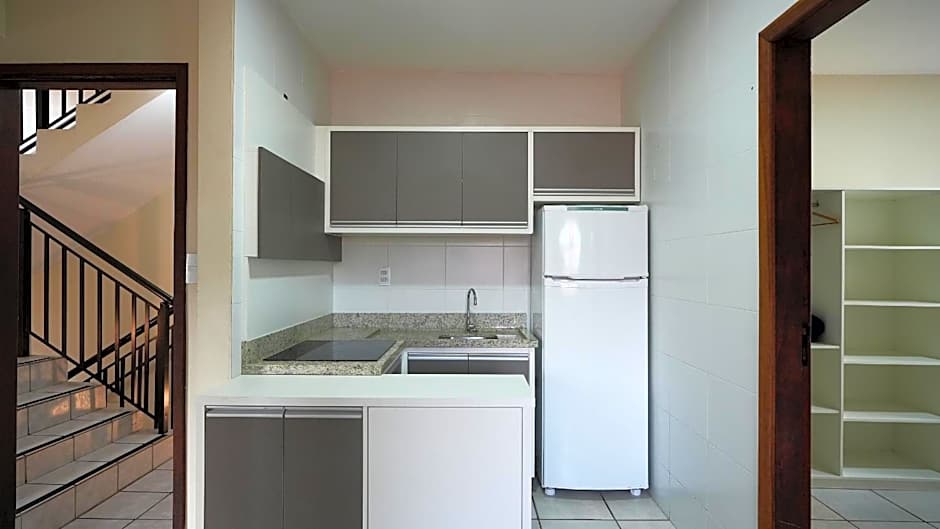 Residencial Dona Dina - Mestre Naro