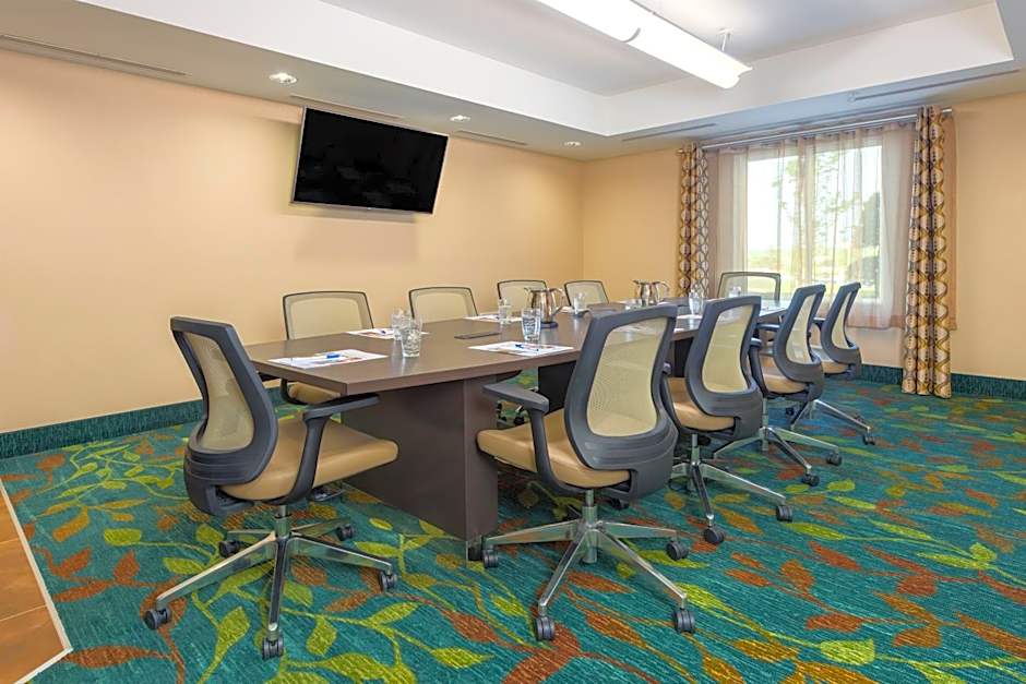 Candlewood Suites Columbia Hwy 63 & I-70 By IHG