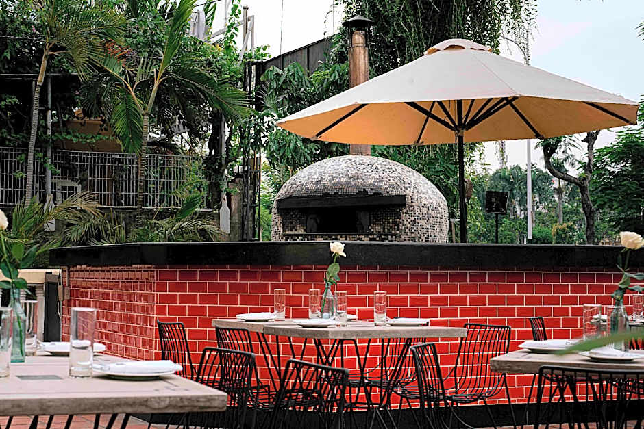 Hai Phong Harbour View Hotel