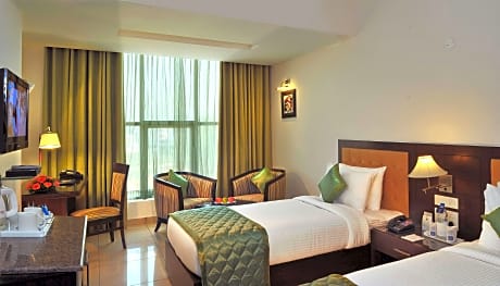 2 Single Beds  Non-Smoking Standard Room Mini Bar Air-Conditioned Wi-Fi