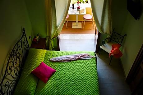 Double Room with Balcony and Sea View