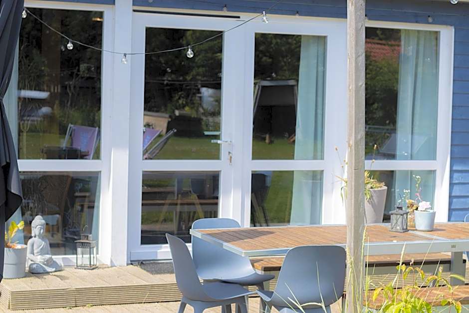 Hostel oder Ferienwohnung 1-16 Personen im BLAUEN HAUS