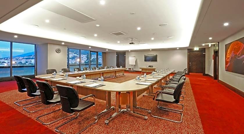 Crowne Plaza Bursa Convention Center & Thermal Spa By IHG