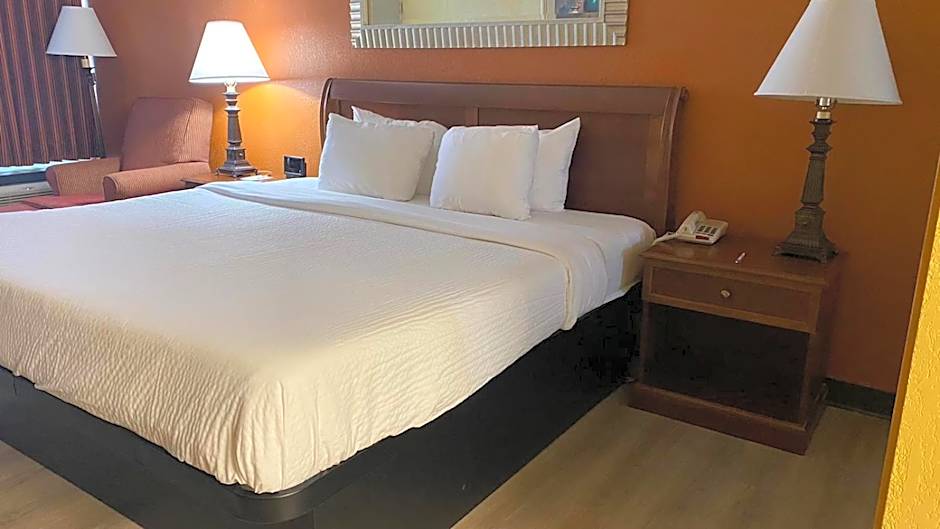 Ramada by Wyndham Rome - Verona