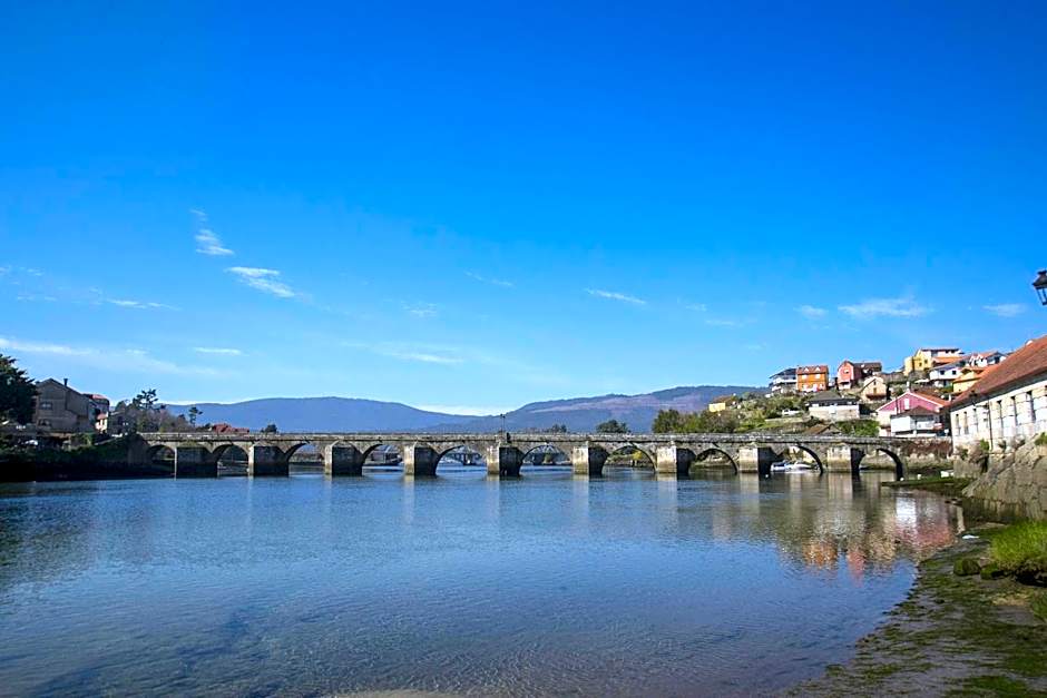 Hostel Albergue O Mesón