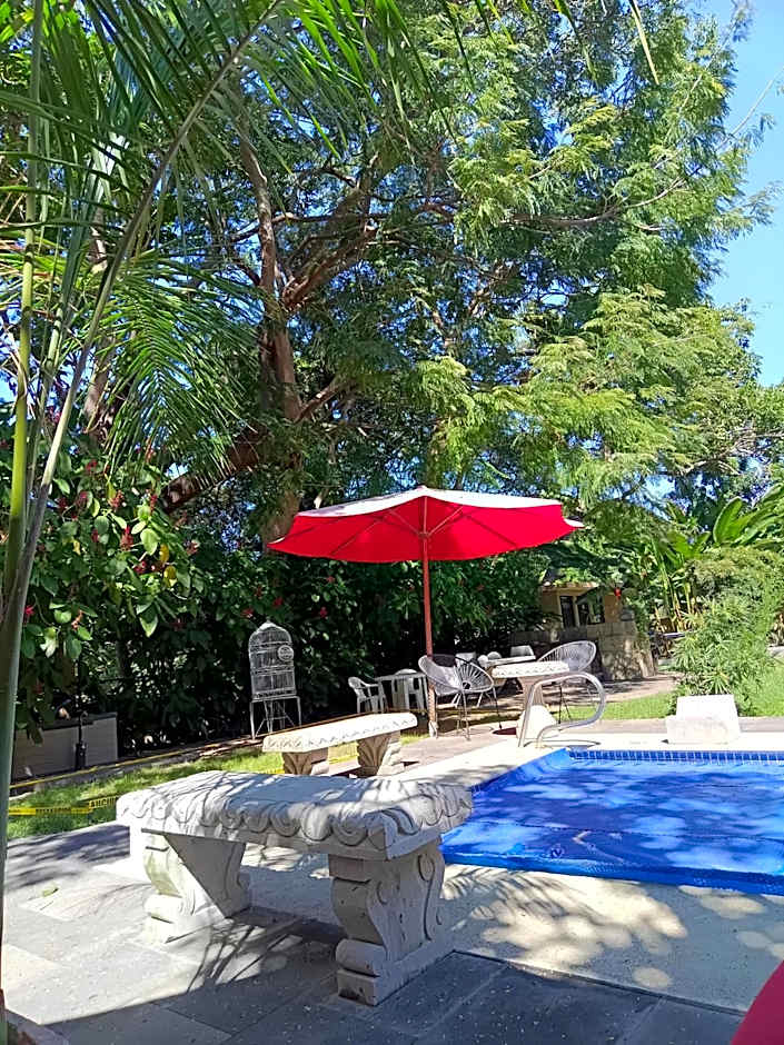 Htl & Villas Comala, alberca , parking, céntricas, Petfriendly