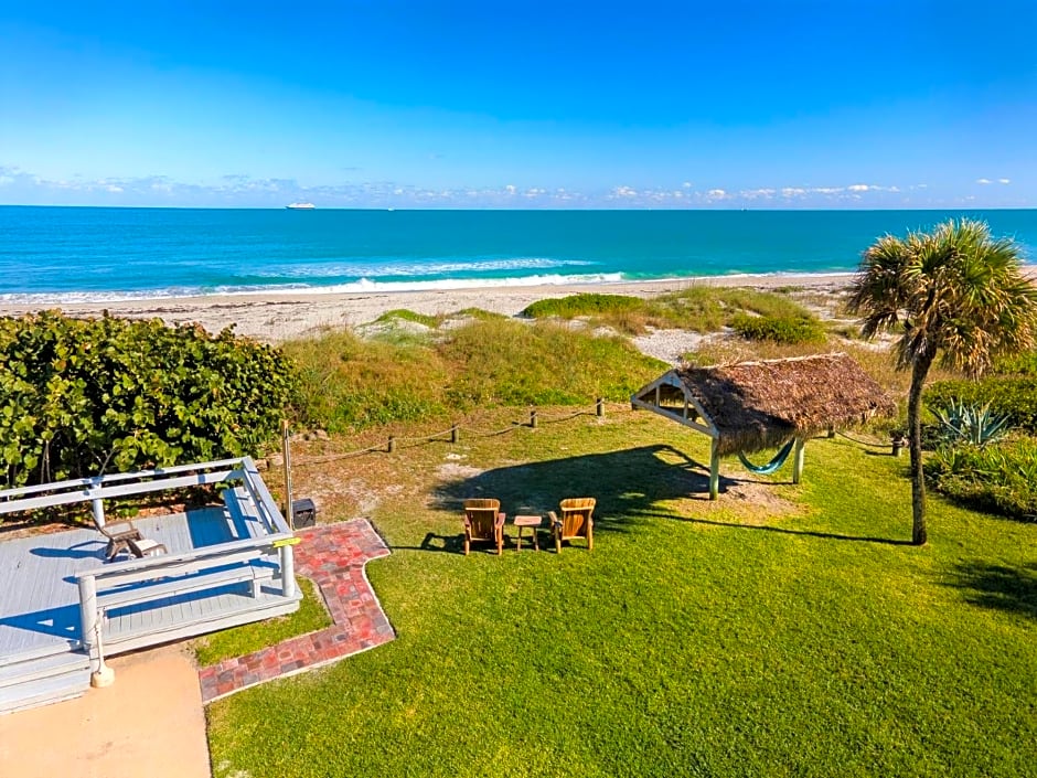 South Beach Inn - Cocoa Beach