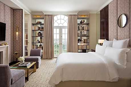 Rosewood Mansion on Turtle Creek