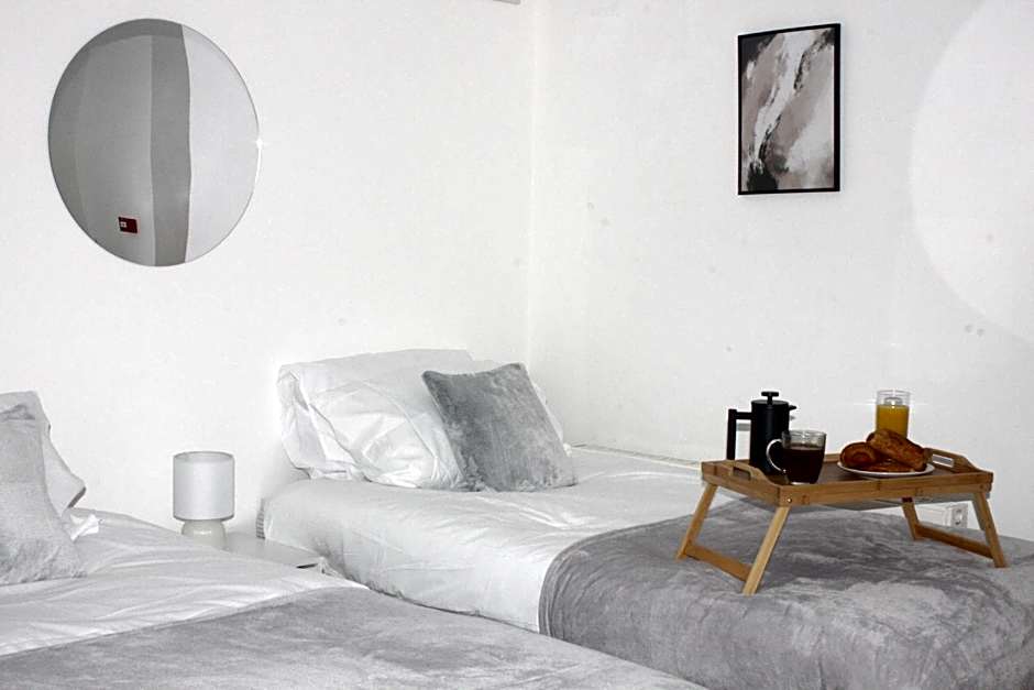 Elegant Room in St Albans