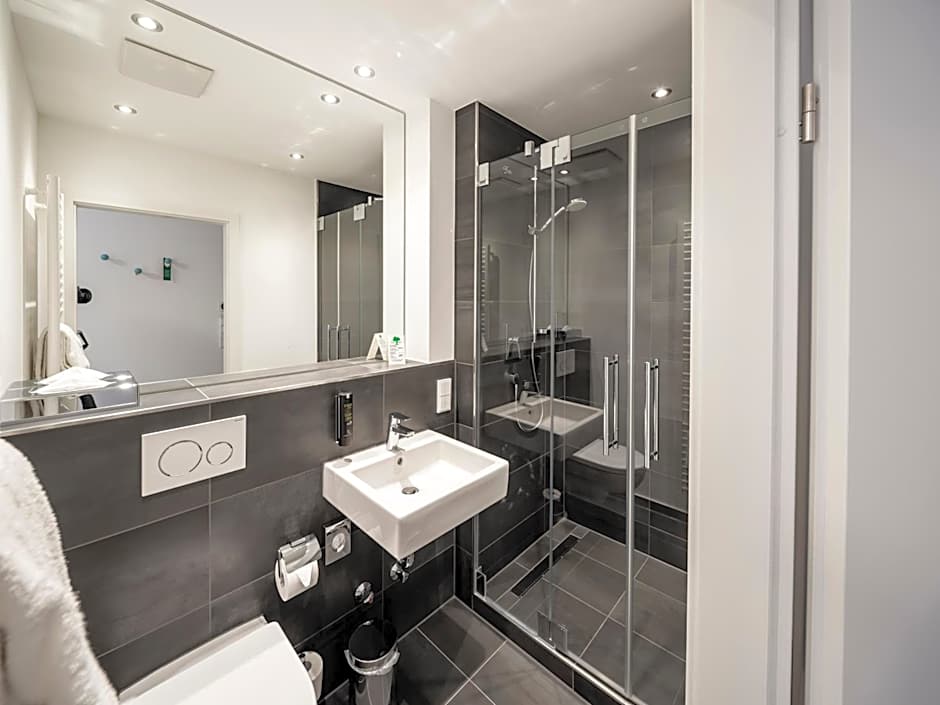 Mood contemporary living