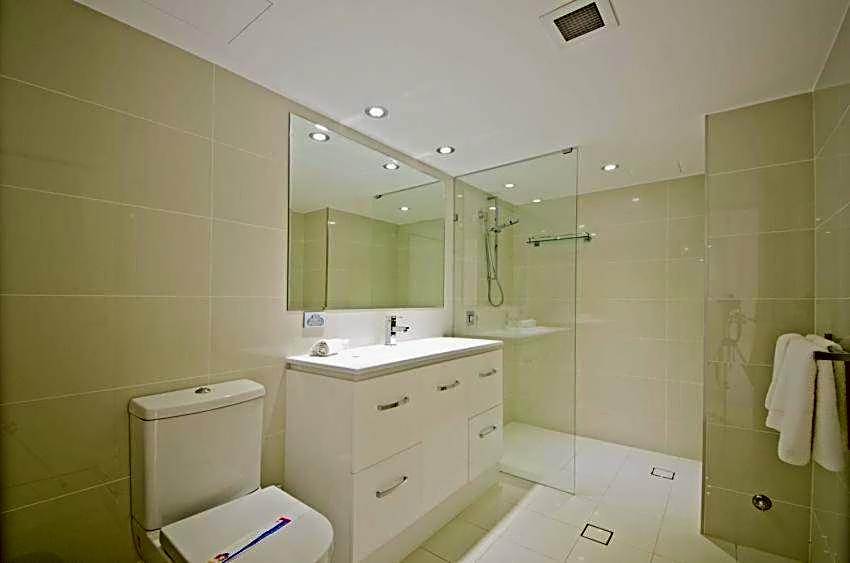 Genesis Apartments by Gold Coast Premium