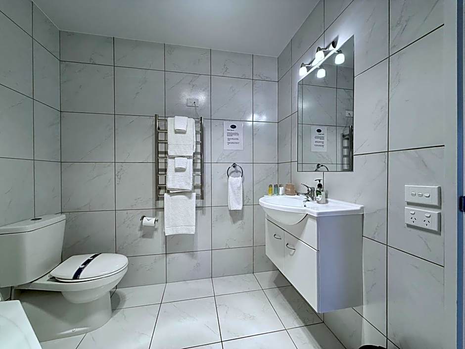 BKs Premier Motel Hamilton