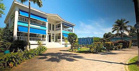Hosteria Mar y Sol