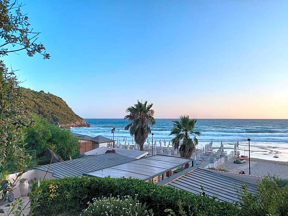 Albergo Ristorante Bar Pizzeria La Lanterna